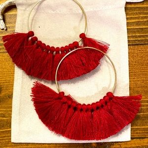 Maroon tassel fashion hoop earrings